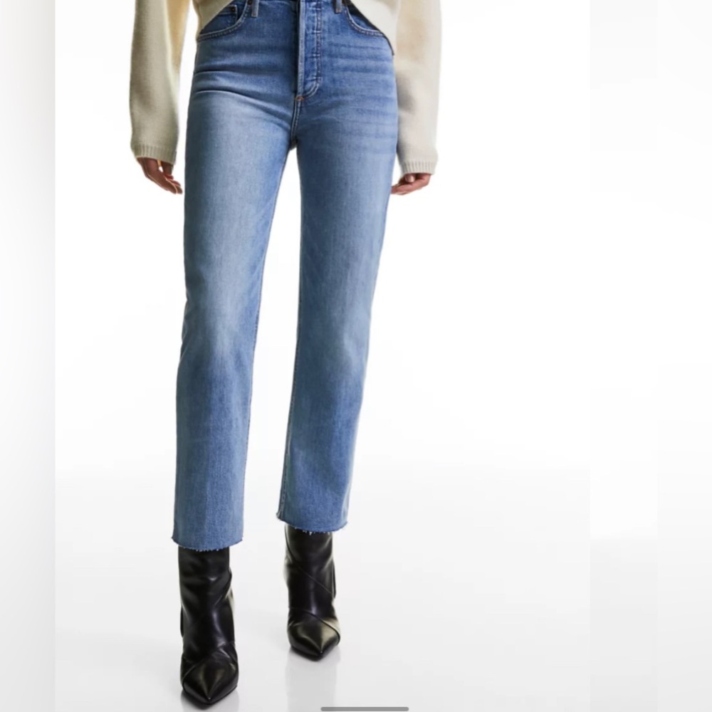 Denim Forum Aritzia The Arlo High Rise Straight 28L jeans